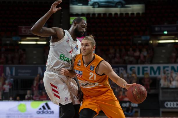 反击暴扣 反击暴扣