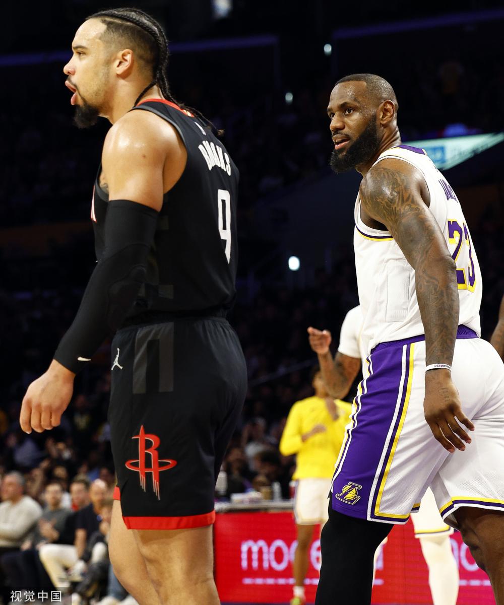 做出回应 做出回应